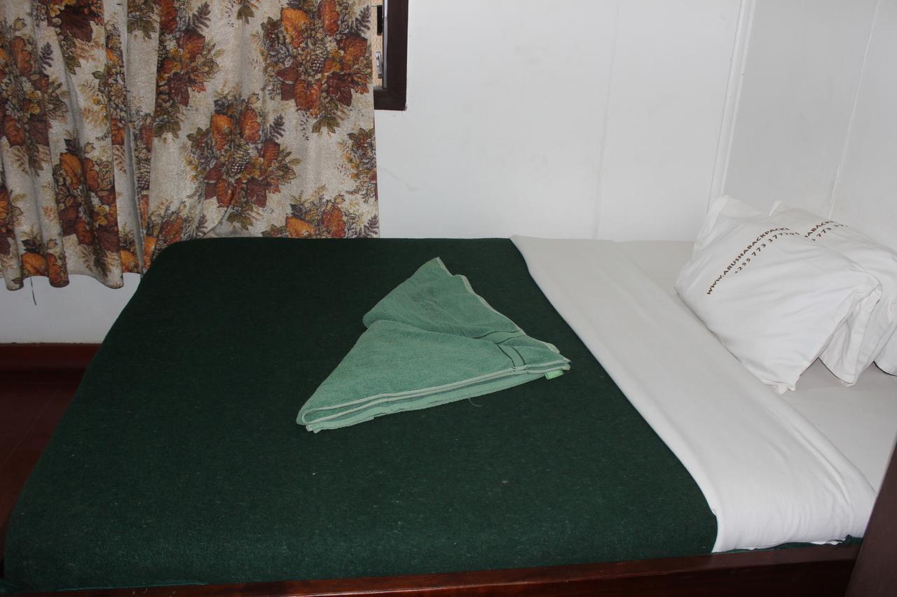 מושי Kilimanjaro Backpackers Hotel מראה חיצוני תמונה