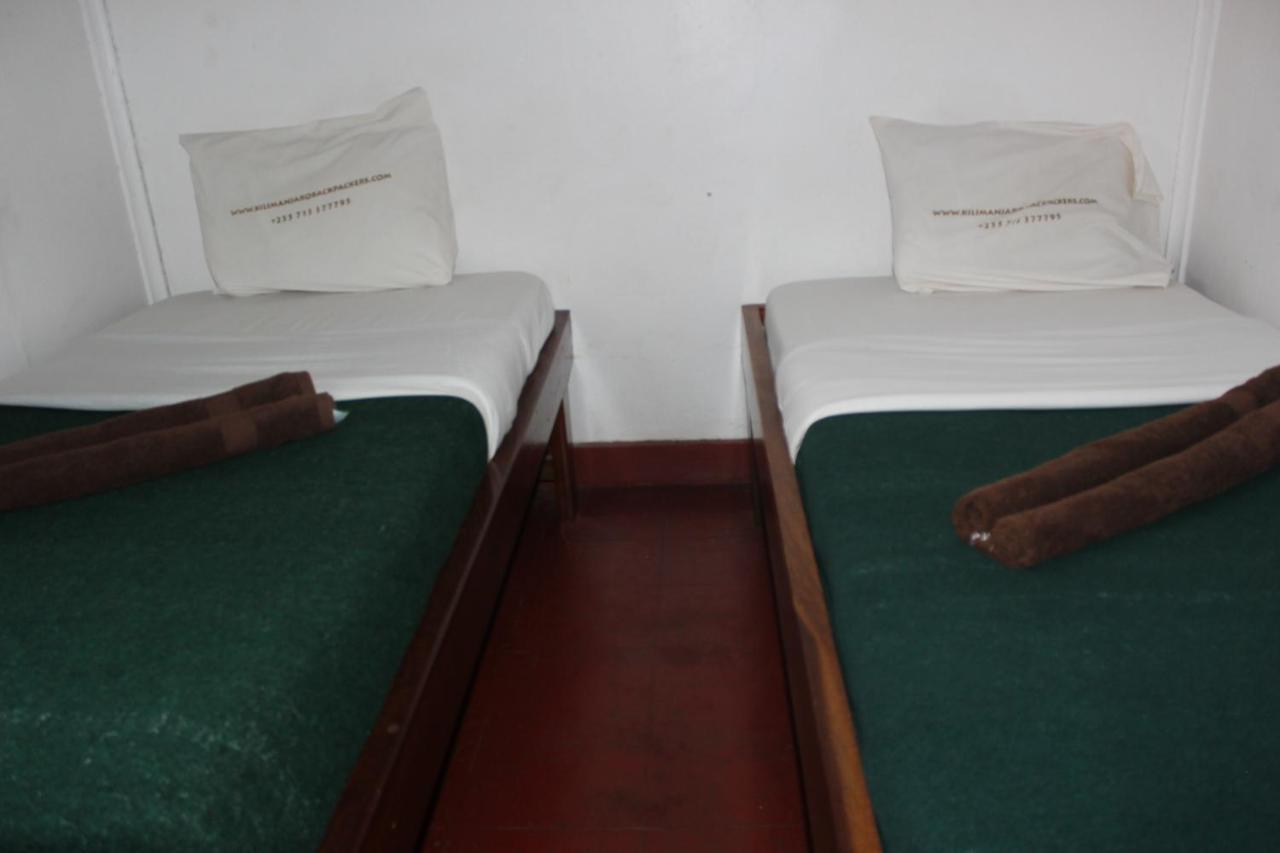 מושי Kilimanjaro Backpackers Hotel מראה חיצוני תמונה